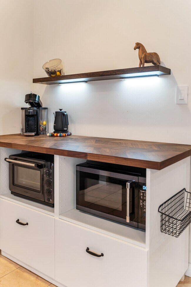 Photo - 15 Legend Hills Dr