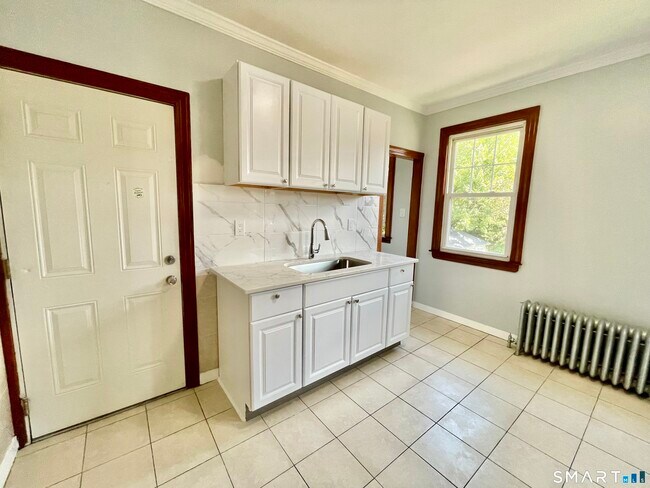 Photo - 54 Foley St Unit 2