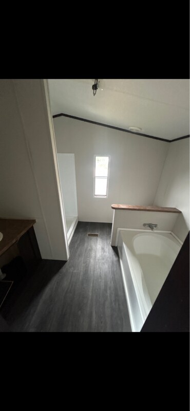 Photo - 143 Peoples Ln