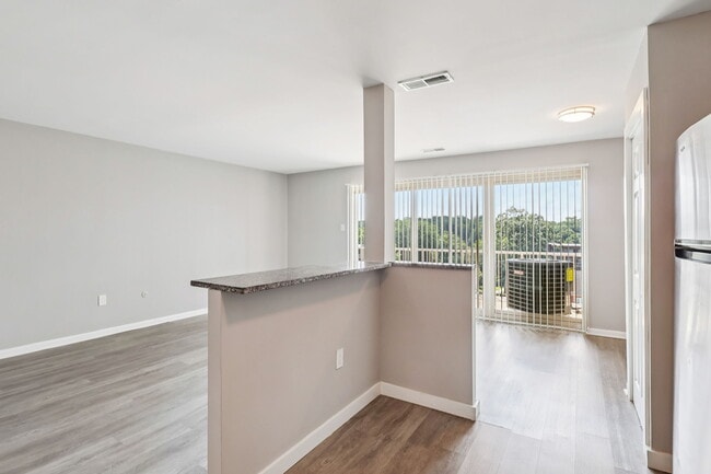 Photo - Henry on the Park Apartments