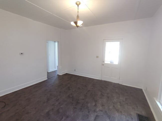 Photo - 1213 W 3rd St