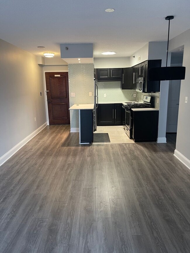 Photo - Beautiful 1 Bedroom in Heart of Bethesda