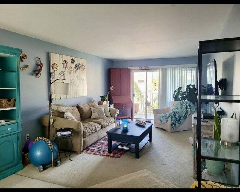 Photo - 813 Hummingbird Way Unidad 8a