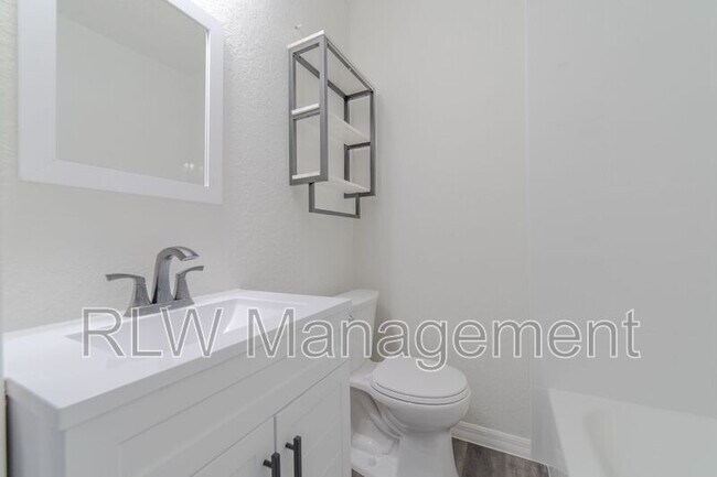 Photo - 11 N Central Ave Unit 301