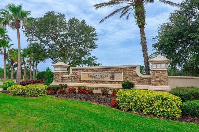 Photo - 2175 Darley Oak Way