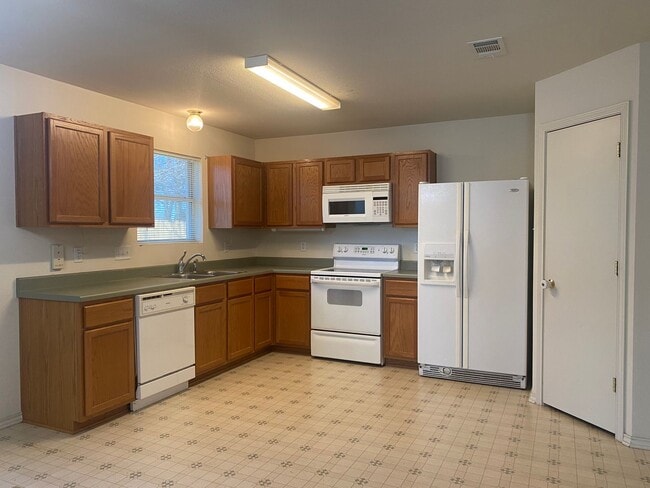 Photo - 3 BEDROOM BELTON ISD