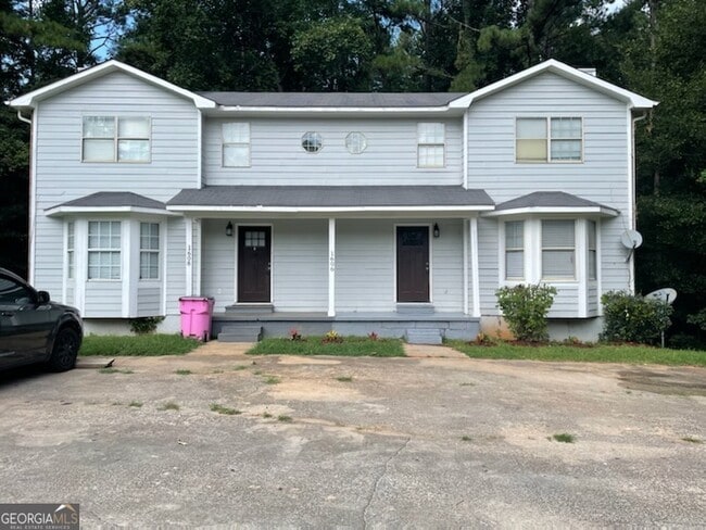 Building Photo - 1608 Kirkland Rd