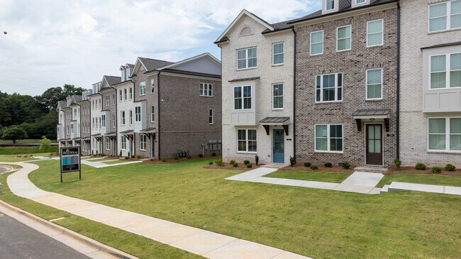 Photo - 131 Basil St Townhome