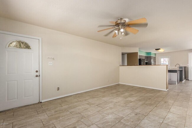 Photo - 4501 W Yucca St