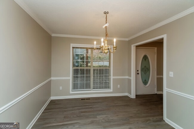 Photo - 30 Mountain Trail Ct SW