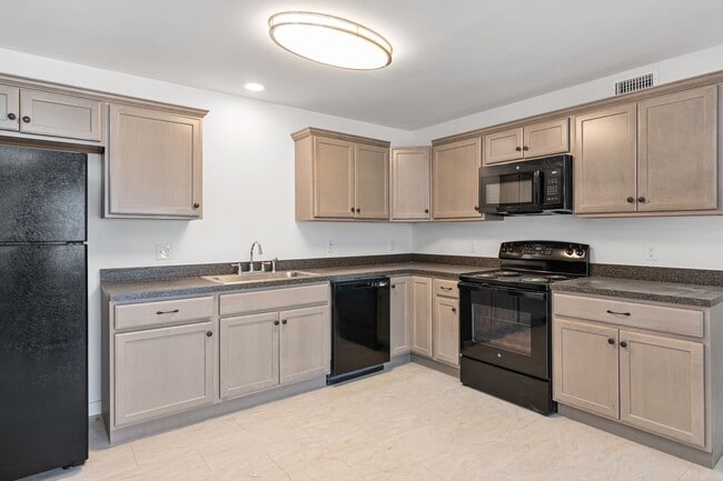 Photo - 24 Jersey Way Unit 103