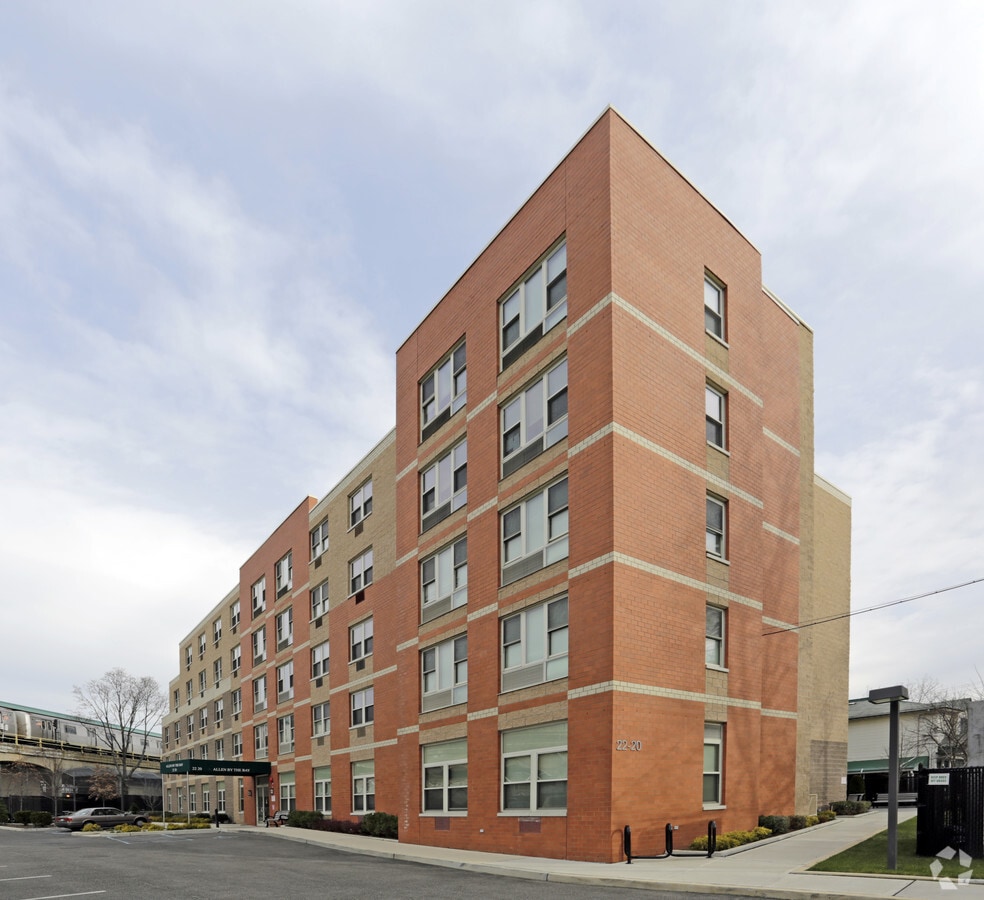 Photo - Allen by the Bay