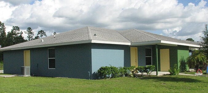 Photo - Tall Pines Apartments