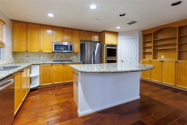 Photo - 50 Lightwood Trace Dr