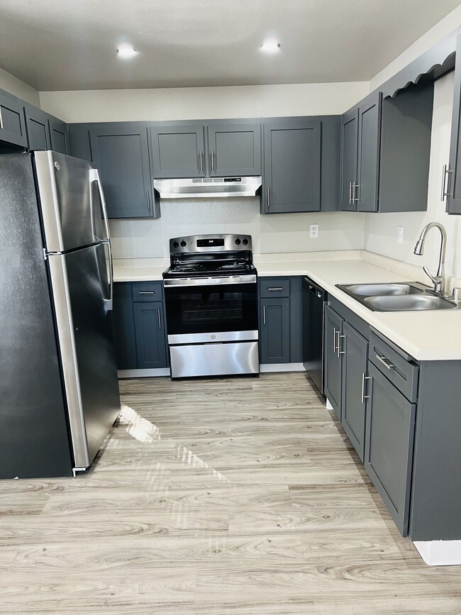 Bordeaux House Apartments Atascadero, CA