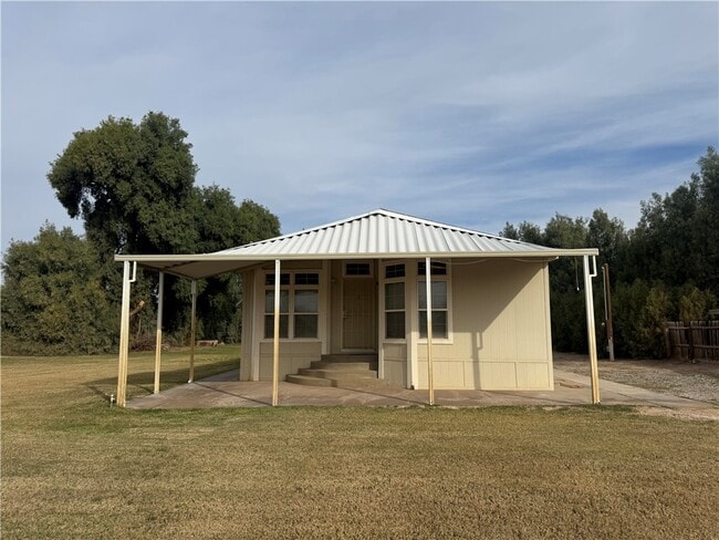 Photo - 10044 Kent Rd