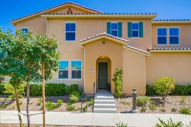 Building Photo - Newly Built 3Bdm 2.5Ba Home with Modern Fe...