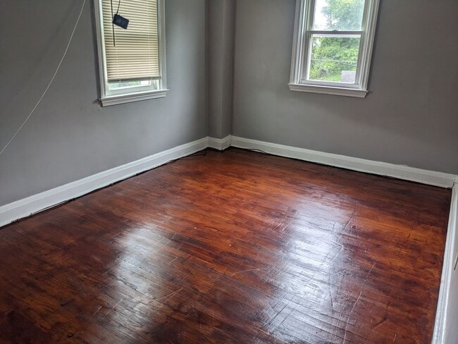 Photo - 2 BEDROOM TOWNHOUSE WATER INCLUDED VOUCHERS ACCEPTED