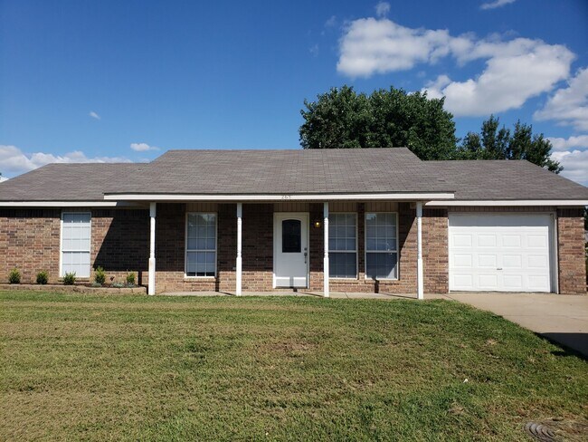 Photo - Nice 3 bedroom 2 bath in Farmington