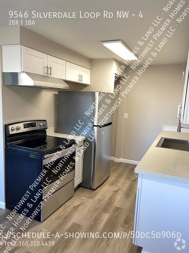 Building Photo - 9546 Silverdale Loop Rd NW Unit 4 Rental