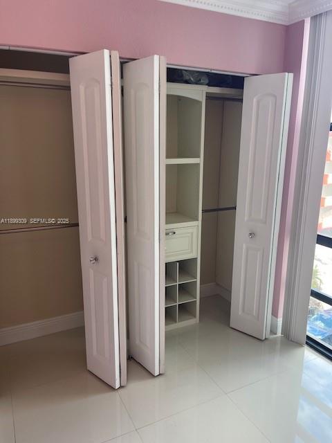 Photo - 1825 W 44th Pl Unit 511