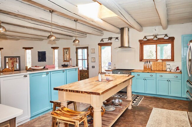 Photo - 68 Martinez Rd