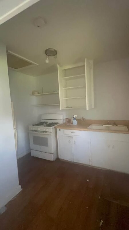 Photo - 152 Segura Ave