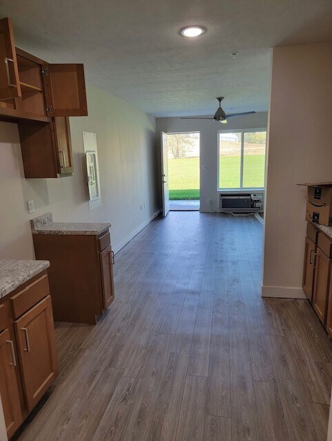 Photo - 960 Prospect Rd