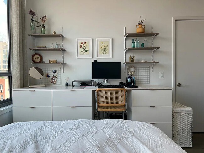 Photo - 50 Greenpoint Ave Unit 6E