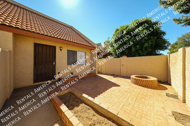 Photo - 4120 W Calavar Rd