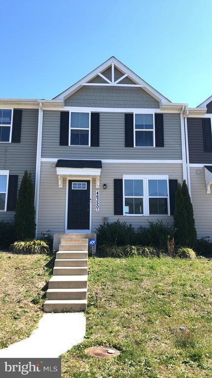Photo - 46350 Creeping Primrose Ln Townhome