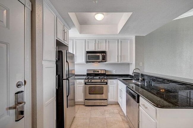 Photo - 260 E Flamingo Rd