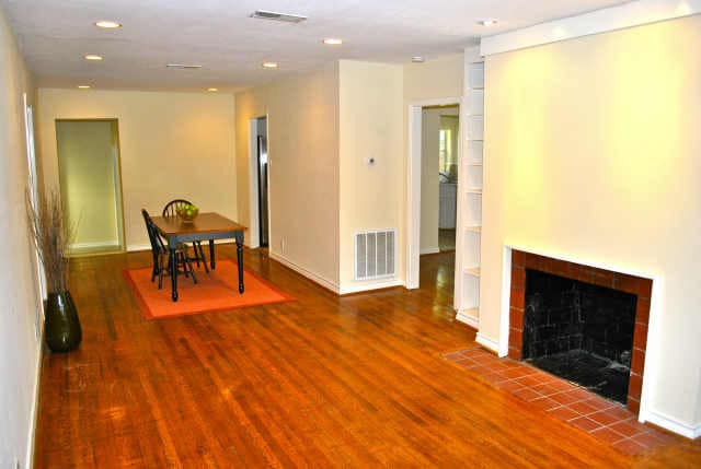 Photo - 5126 W Mockingbird Ln