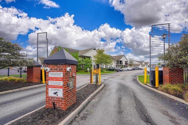 Photo - 5484 Cedar Springs