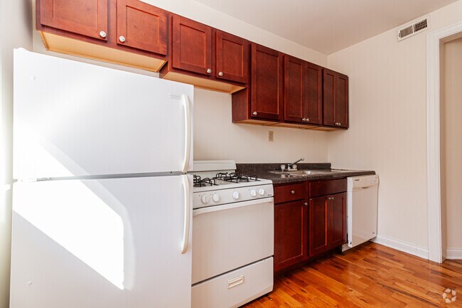 Building Photo - 1448 W Byron St Unit GN Rental