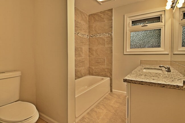 Photo - 4346 S 178th St