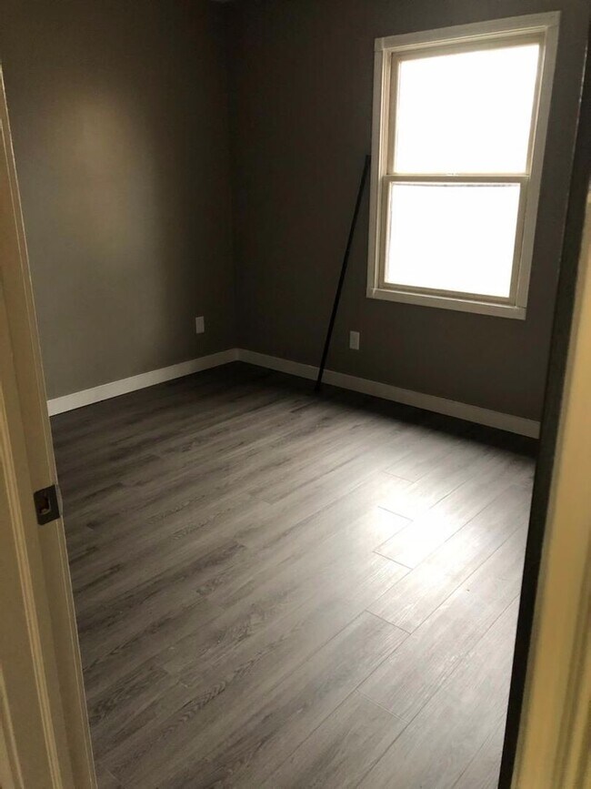 Photo - Very Nice 2 Bedroom 1 Bath Duplex Casa Adosada