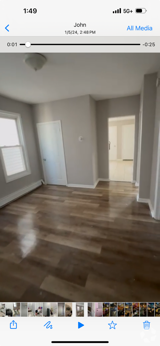Building Photo - 1060 Bond St Rental