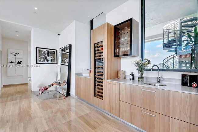 Photo - 3581 E Glencoe St Unidad 605