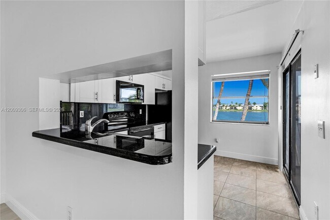 Photo - 1403 S Liberty Ave Unit 1403A