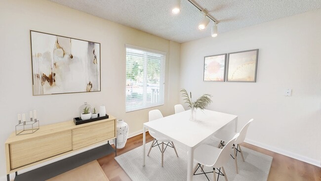 Photo - Pleasanton Glen Apartments