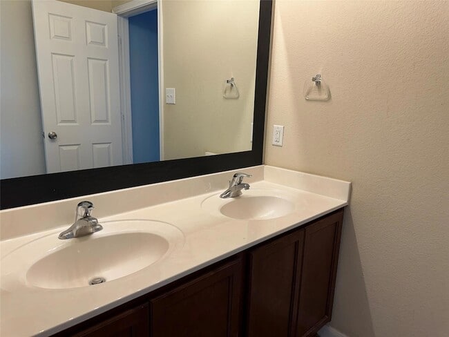 Photo - 307 Wildcat Dr