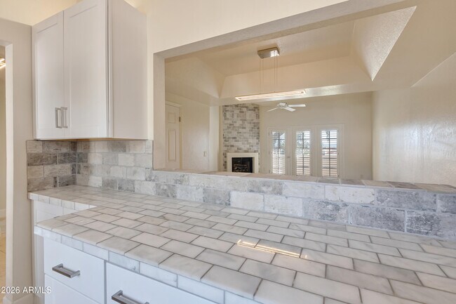 Photo - 2931 E Rose Ln