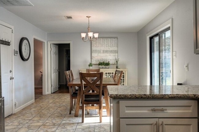 Photo - 9527 Vilven Ln