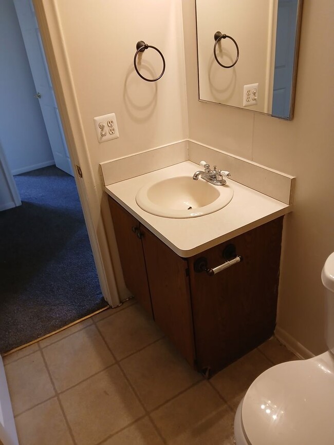 Photo - RANCH STYLE 2 BEDROOM DUPLEX FOR LEASE