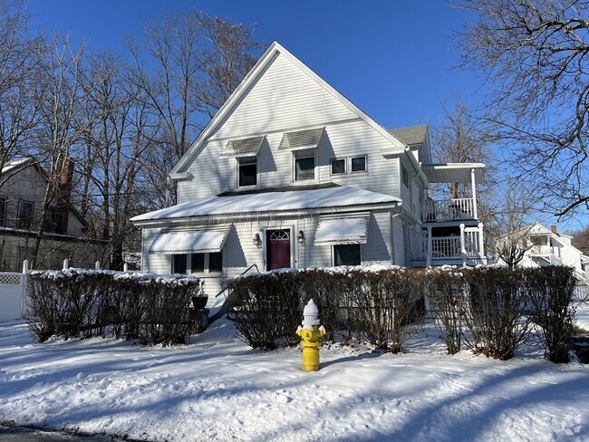 Building Photo - 1 Electric St Unit 2 Rental