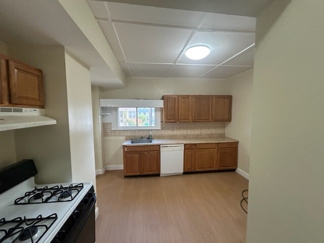 Photo - 72 Bower St Unit 72 Bower Street #2