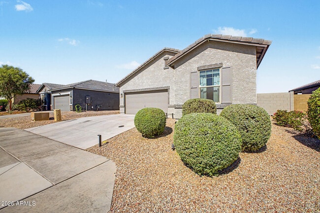 Building Photo - 4907 N 192nd Ln