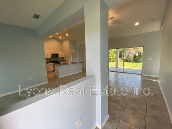 Photo - 18235 Eau Gallie Cir