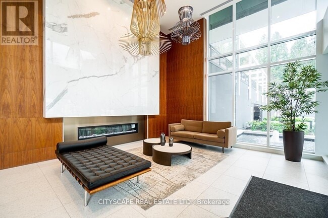 585 Austin Ave Unit 1907